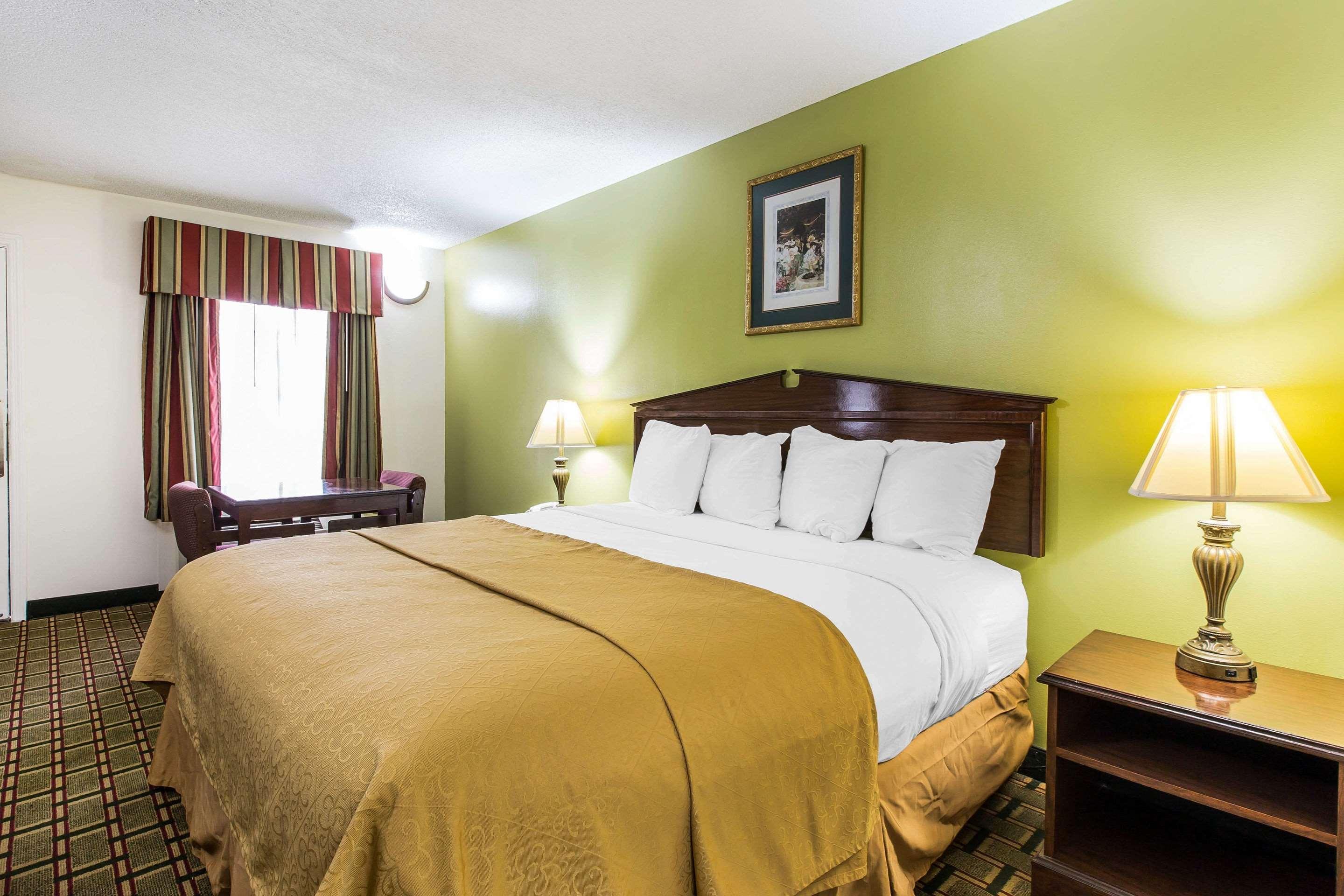 Quality Inn Eastman Buitenkant foto