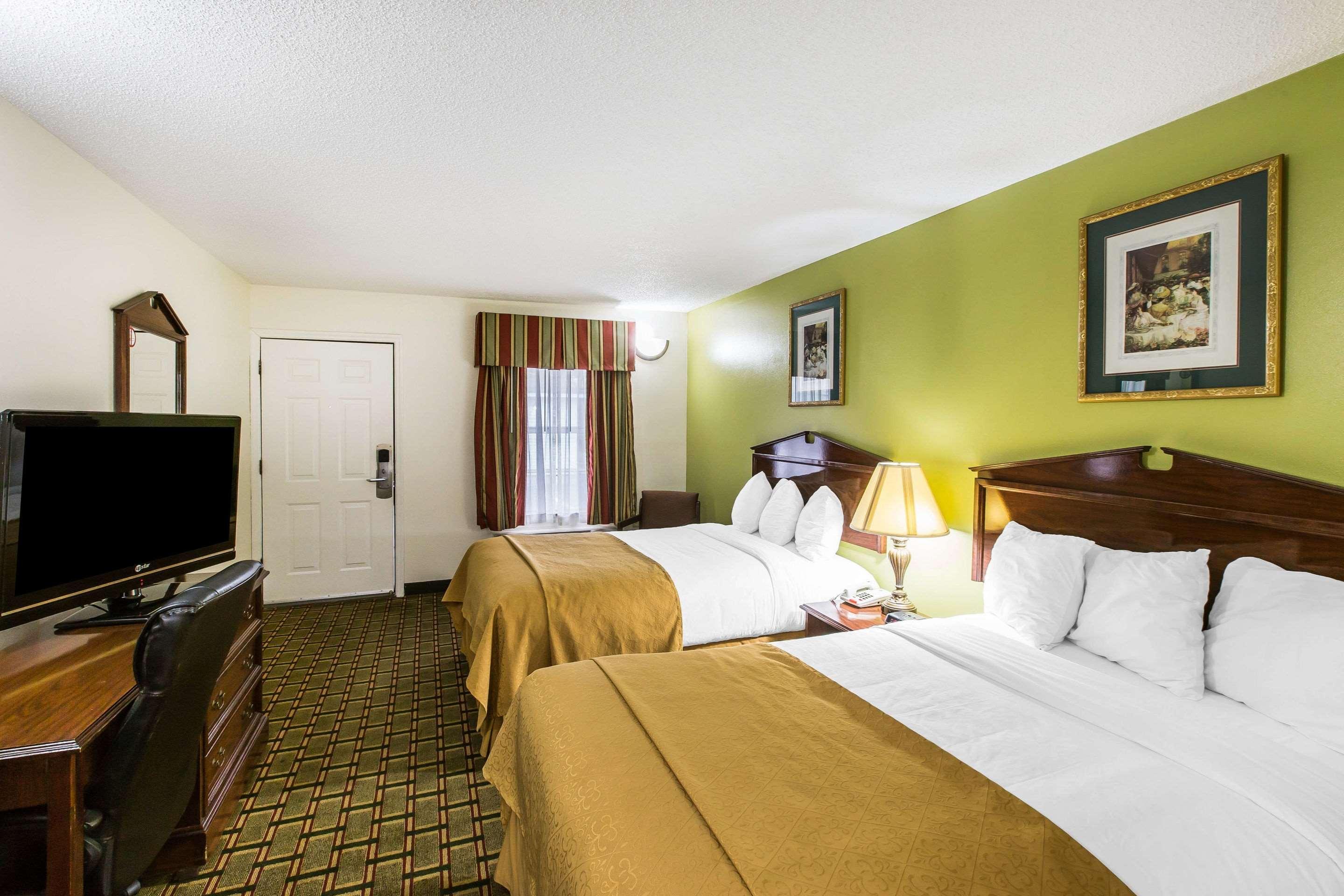 Quality Inn Eastman Buitenkant foto