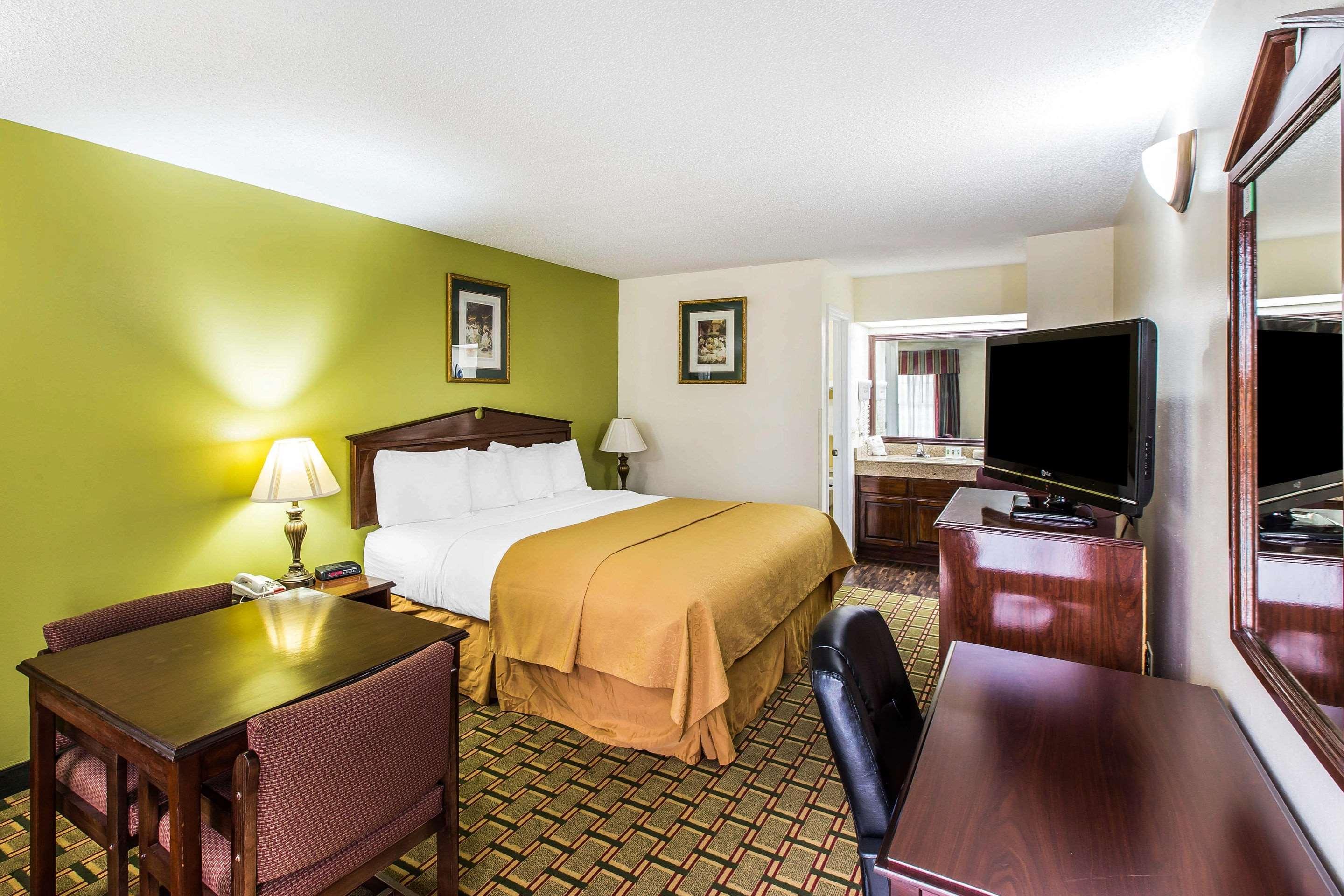 Quality Inn Eastman Buitenkant foto